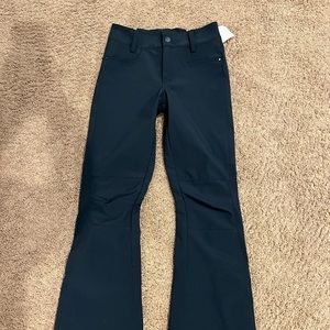Roxy ski pants NWT